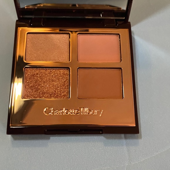 Charlotte Tilbury Pillow Talk Palette - Picture 10 of 10